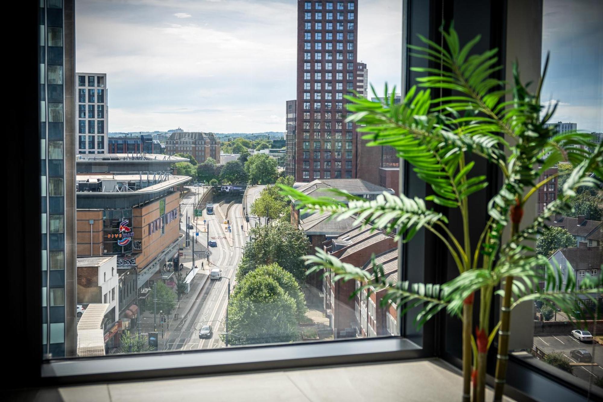 Mercian Luxury Serviced Apartments- Birmingham City Centre - Your Perfect Stay - Gym Rooftop Terrace Cinema Room Exterior foto